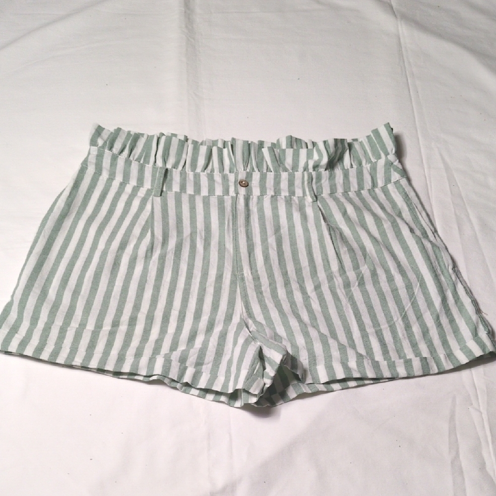 Pink Lily High Waist Green &White Striped Cotton Shorts